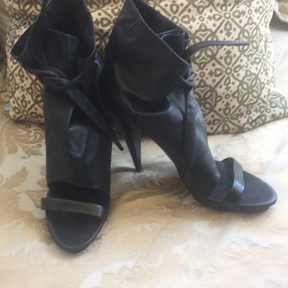 Balenciaga heels - Picture 3 of 5